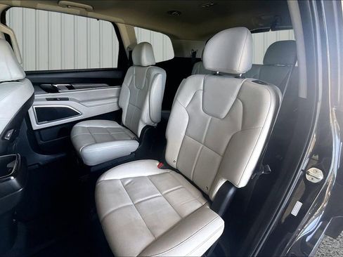 Used 2022 Kia Telluride EX w/ EX Premium Package AWD/4WD image 20