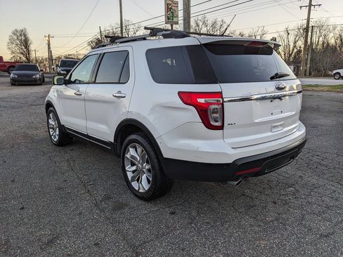 Used 2013 Ford Explorer XLT image 6
