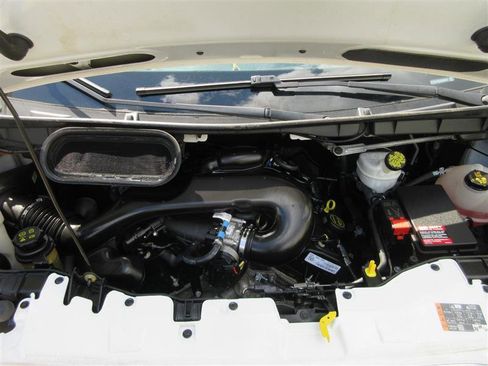 Used 2018 Ford Transit 250 130 Low Roof w/ Exterior Upgrade Package image 22