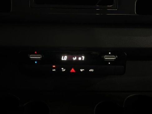 Used 2019 Mercedes-Benz Sprinter 170 Cargo image 7