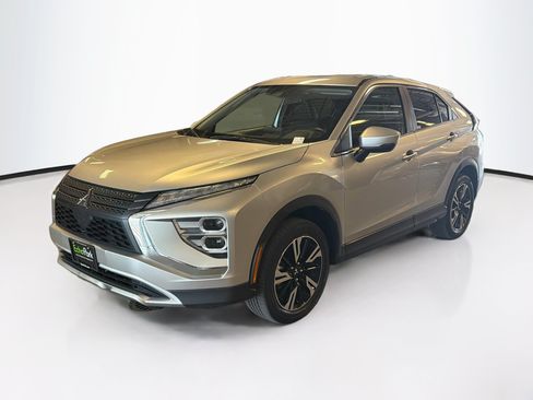 Used 2025 Mitsubishi Eclipse Cross SE AWD/4WD image 3