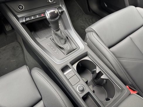 New 2025 Audi Q3 2.0T Premium image 14