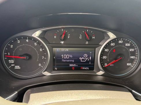 Used 2022 Chevrolet Equinox LT FWD image 26