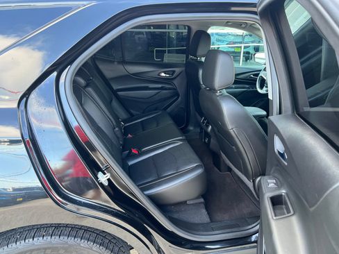 Used 2020 Chevrolet Equinox LT w/ Midnight Edition FWD image 16