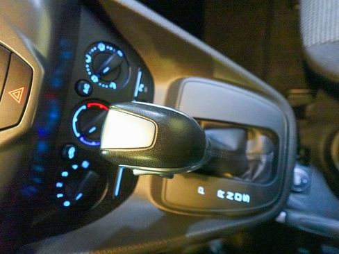 Used 2018 Ford Transit Connect XL image 18