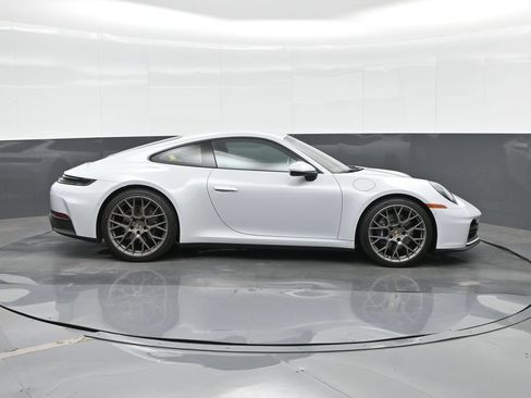 Certified 2025 Porsche 911 Carrera RWD image 10