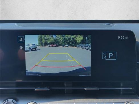 Used 2024 Hyundai Kona SE AWD/4WD image 19