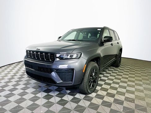 New 2026 Jeep Grand Cherokee Altitude AWD/4WD image 5