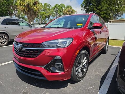 Used 2021 Buick Encore GX Essence w/ Experience Buick Package FWD image 4