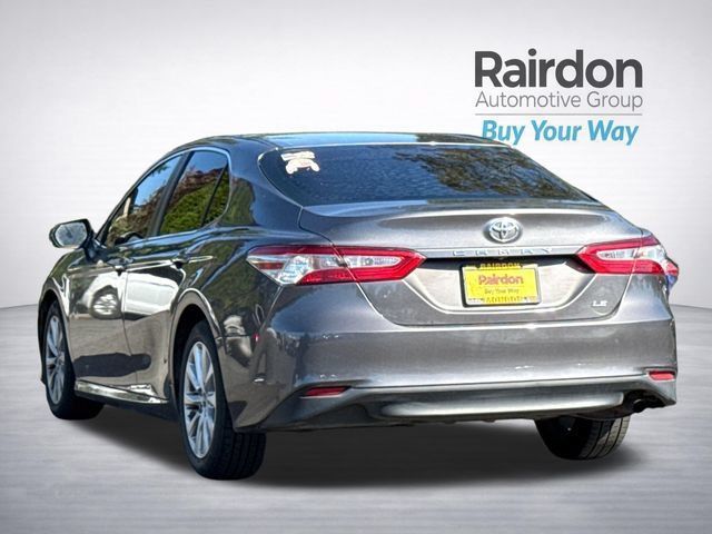 Used 2018 Toyota Camry LE w/ Moonroof Package FWD image 11