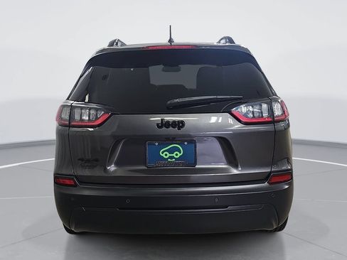 Used 2020 Jeep Cherokee Latitude Plus AWD/4WD image 5