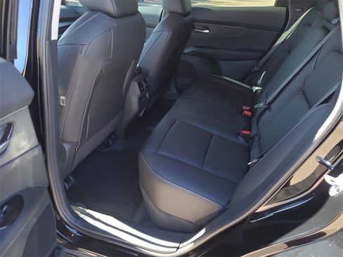 New 2026 Nissan Murano SV image 8