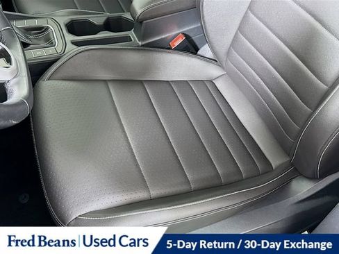 Used 2024 Volkswagen Jetta SE FWD image 24