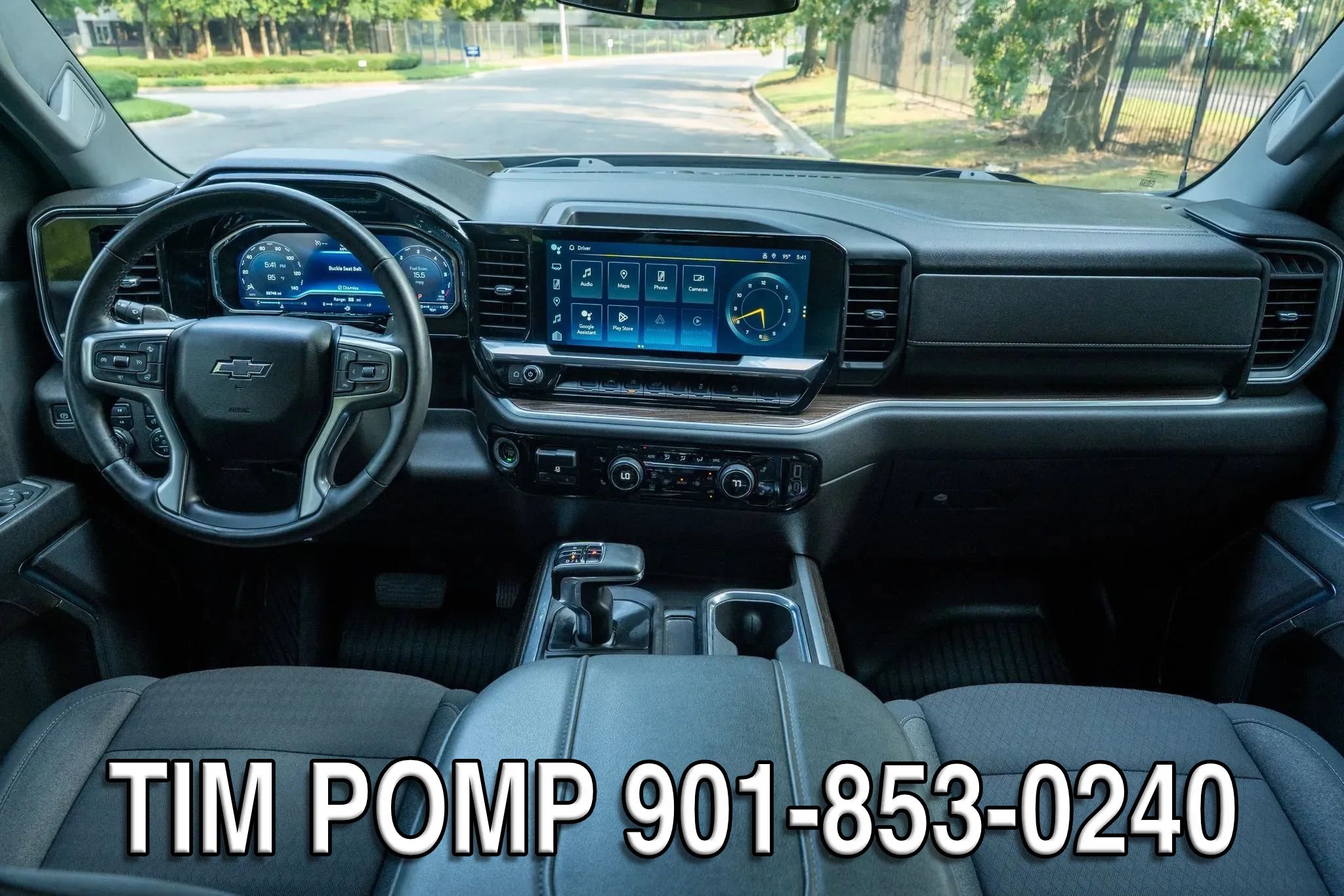 Used 2023 Chevrolet Silverado 1500 RST AWD/4WD image 16