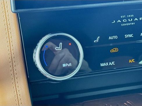 New 2026 Jaguar F-PACE R-Dynamic S image 23