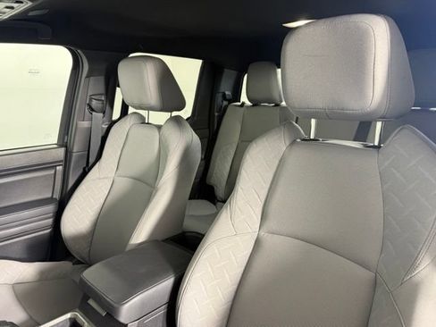 Used 2024 Toyota Tacoma SR5 AWD/4WD image 6