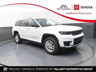 Used 2023 Jeep Grand Cherokee L Laredo