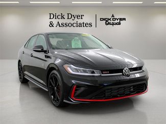 Used 2025 Volkswagen Jetta GLI Autobahn video 1