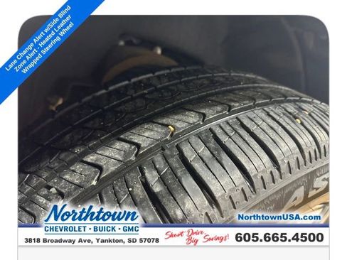 Used 2019 Chevrolet Suburban LT w/ LT Signature Package image 29