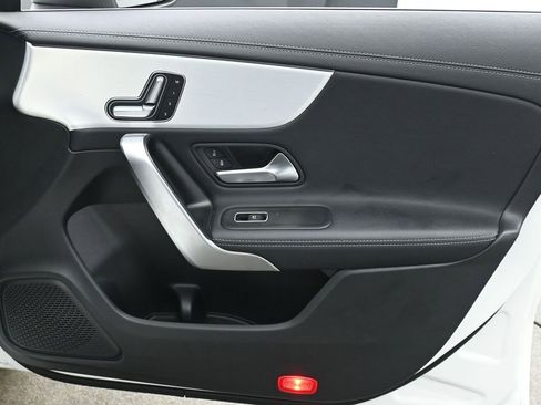 Used 2025 Mercedes-Benz CLA 250 image 20