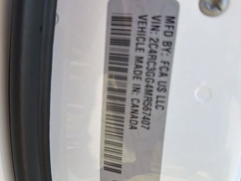 Certified 2021 Chrysler Pacifica Limited w/ Premium & Safety Sphere Group AWD/4WD image 20