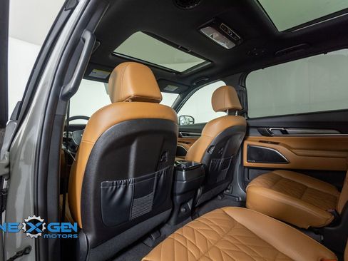 Used 2025 Kia Telluride SX X-Line AWD/4WD image 26