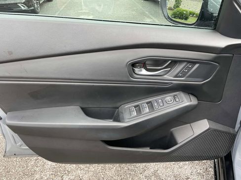Used 2023 Honda Accord EX-L image 16