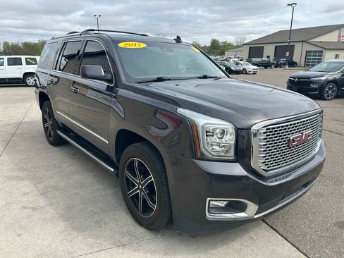 Used 2017 GMC Yukon Denali w/ Open Road Package AWD/4WD image 3