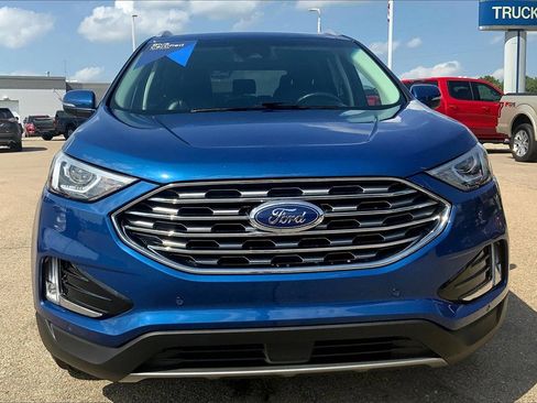 Used 2020 Ford Edge Titanium image 31