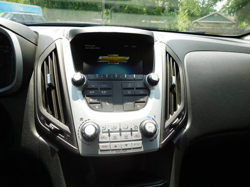 Used 2016 Chevrolet Equinox LS AWD/4WD image 10