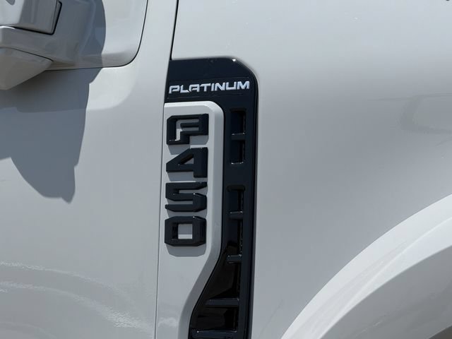 Used 2026 Ford F450 Platinum w/ FX4 Off-Road Package AWD/4WD image 55
