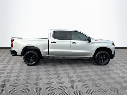Used 2020 Chevrolet Silverado 1500 LT Trail Boss image 5