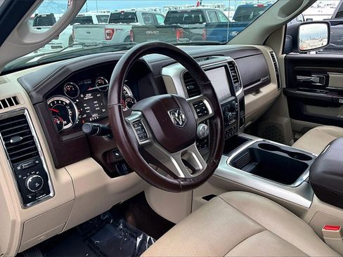 Used 2017 RAM 1500 Laramie w/ Convenience Group image 14