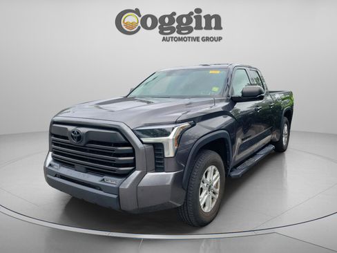 Used 2023 Toyota Tundra SR5 w/ SR5 Premium Package AWD/4WD image 1