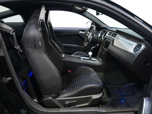 Used 2013 Ford Mustang Shelby GT500 image 32