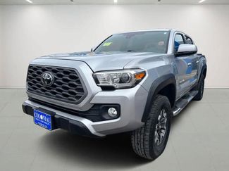 Used 2020 Toyota Tacoma TRD Off-Road w/ Technology Package video 1