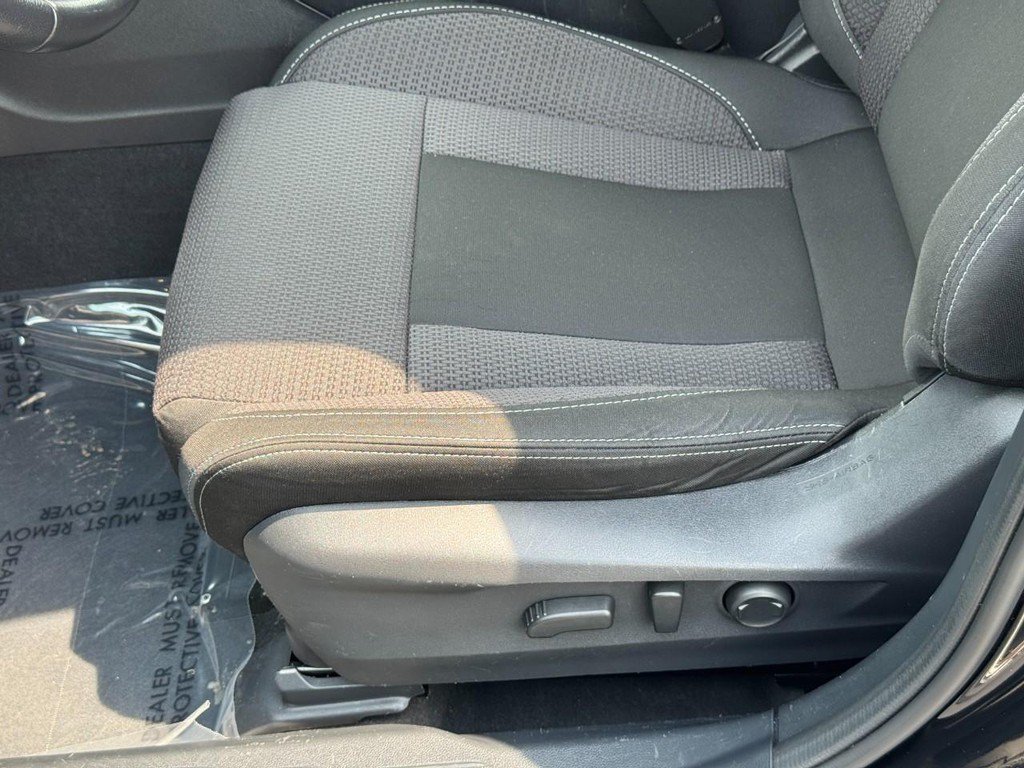 Used 2023 Subaru Outback Premium AWD/4WD image 19
