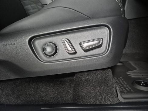 New 2026 Toyota 4Runner 4WD image 47