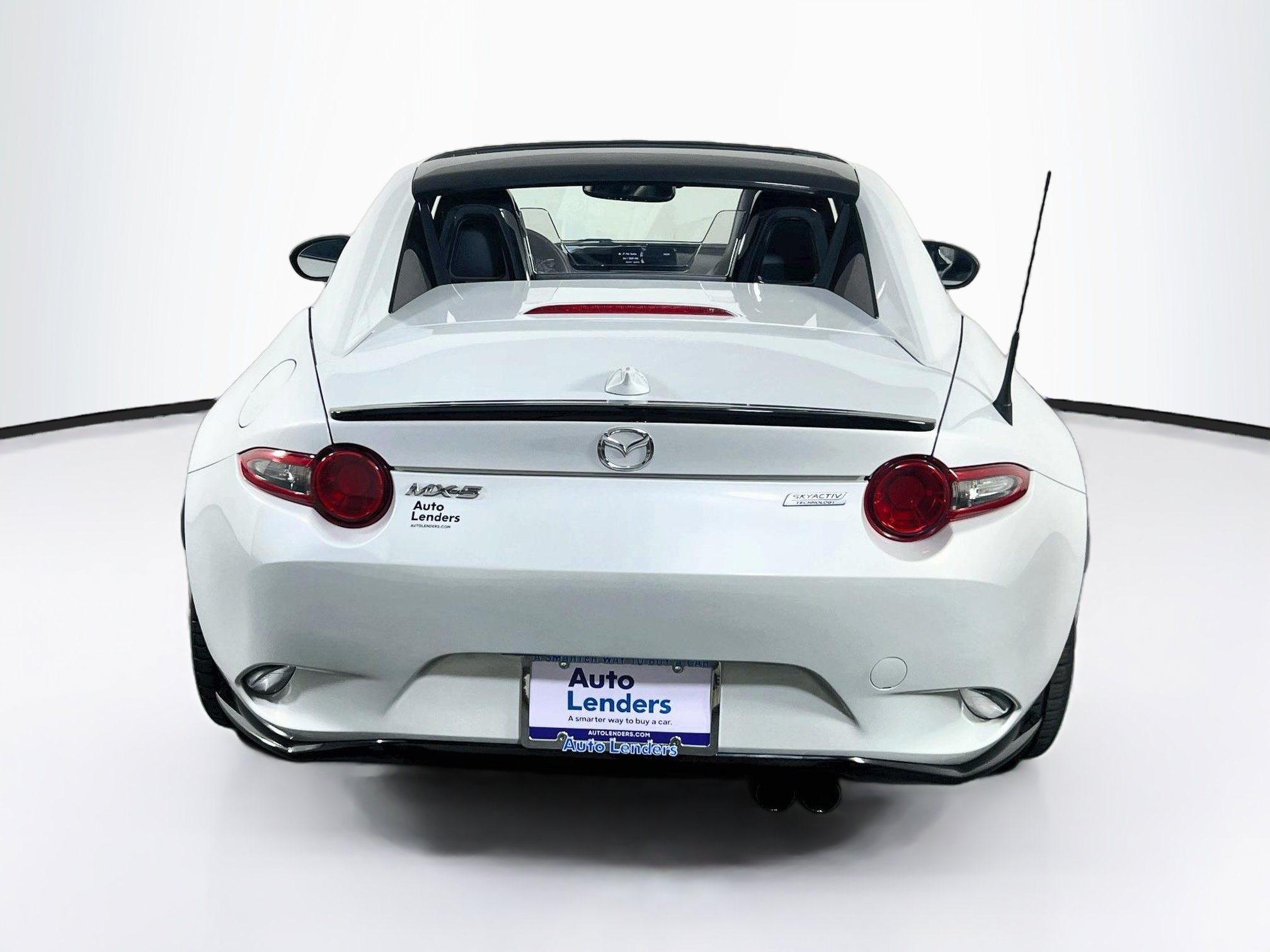 Used 2018 MAZDA MX-5 Miata RF Grand Touring w/ Appearance Package RWD image 6