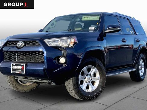 Used 2018 Toyota 4Runner SR5 image 1