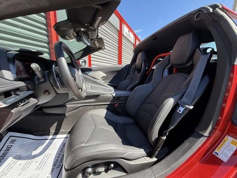 Used 2025 Chevrolet Corvette Z06 w/ Z07 Performance Package image 32