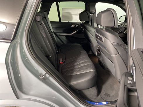 New 2026 BMW X5 M60i w/ Executive Package image 32