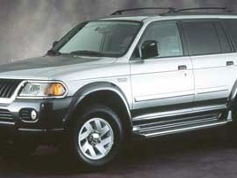 Used 2000 Mitsubishi Montero Sport LS AWD/4WD image 1