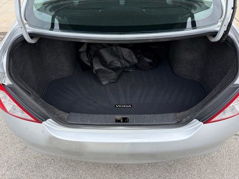 Used 2013 Nissan Versa SV w/ Convenience Pkg FWD image 28