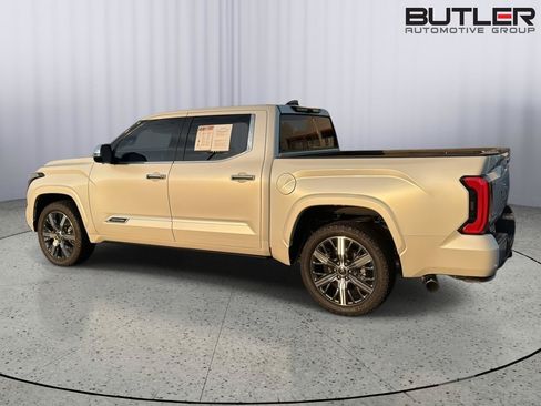 Used 2023 Toyota Tundra Capstone AWD/4WD image 3