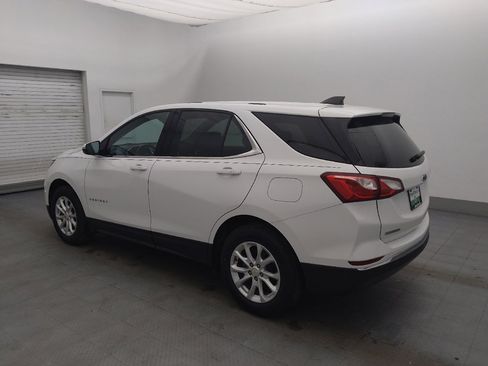 Used 2018 Chevrolet Equinox LT image 3