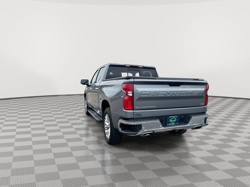 Certified 2021 Chevrolet Silverado 1500 LTZ w/ LTZ Premium Package AWD/4WD image 9