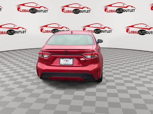 Used 2020 Toyota Corolla SE w/ SE Premium Package FWD image 7