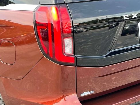 New 2027 Ford Expedition Active AWD/4WD image 10