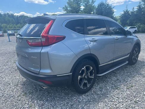 Used 2017 Honda CR-V Touring image 4